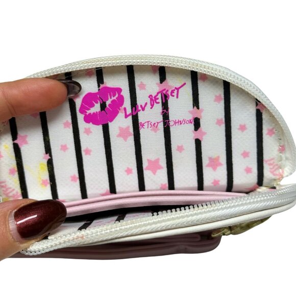 LUV Betsey Johnson Unicorn Cat Wristlet Purse White Pink Roses Gently Used - Picture 5 of 8